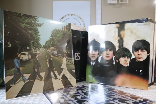 Beatles Box Set Vinyl Records - Image 2