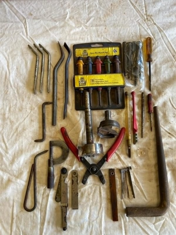 Lot of Various Tool Bits Extensions - Image 4